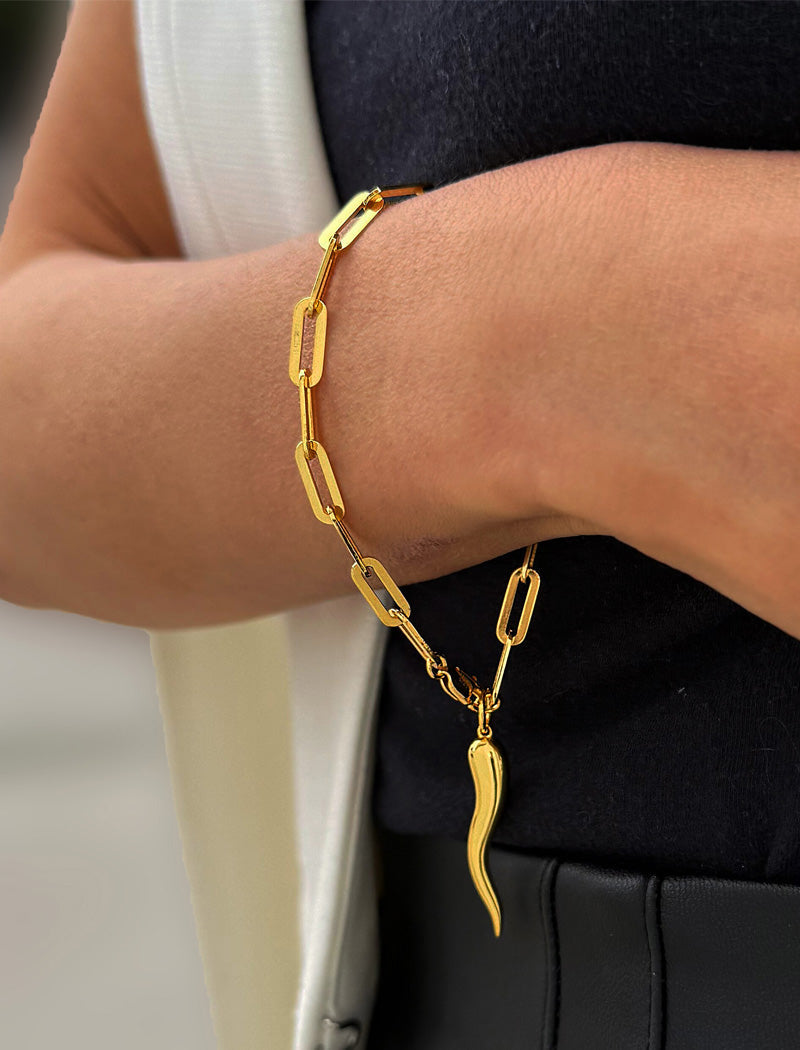 ITALIAN HORN Charm Medium Paperclip Link Chain Bracelet | 18K Gold Vermeil