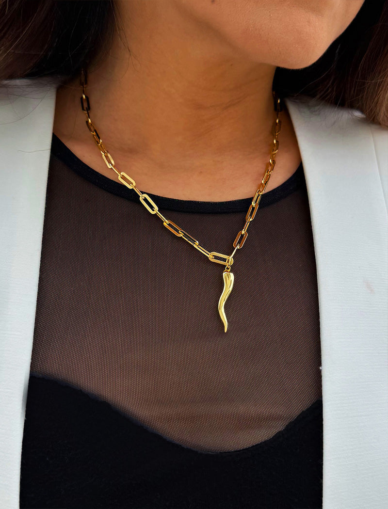 ITALIAN HORN Gold Pendant Link Chain Necklace