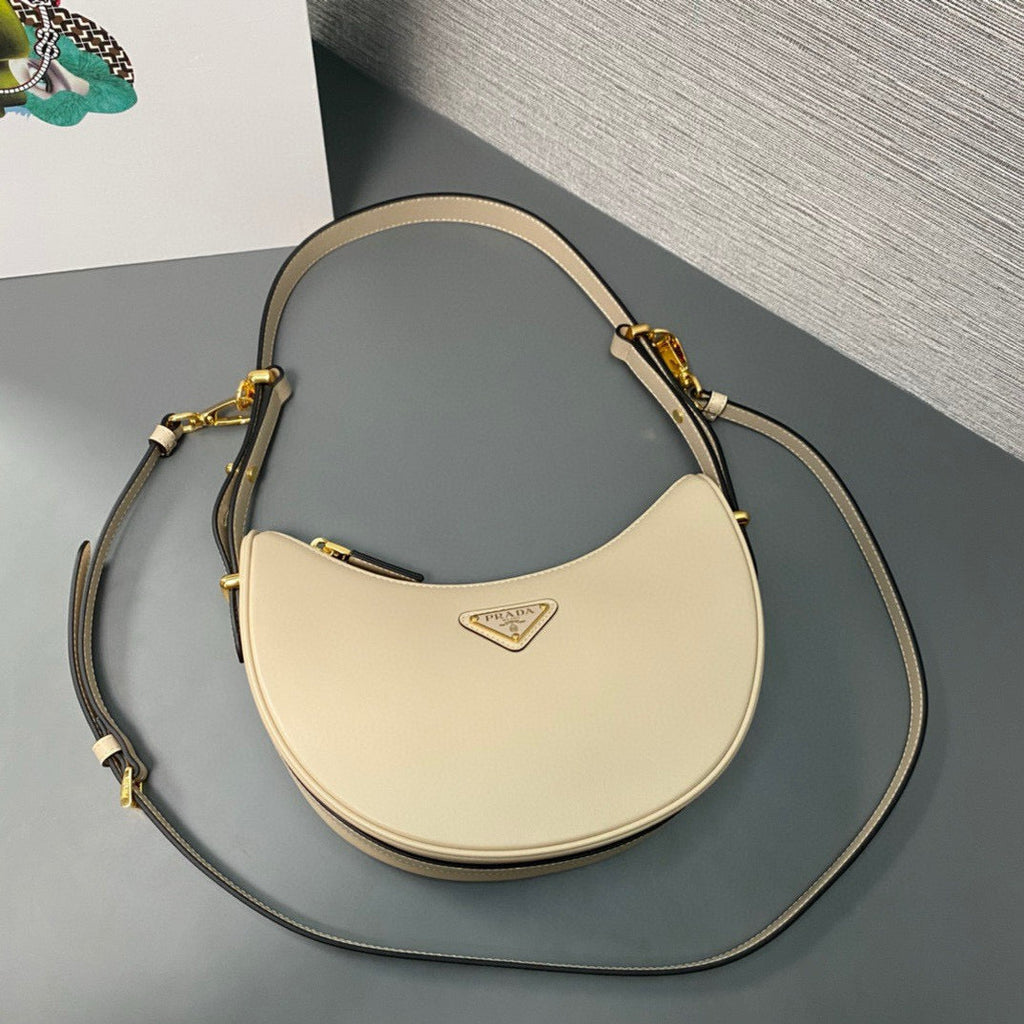 Pra Arque Small Bag 22.5cm Beige Calfkskin