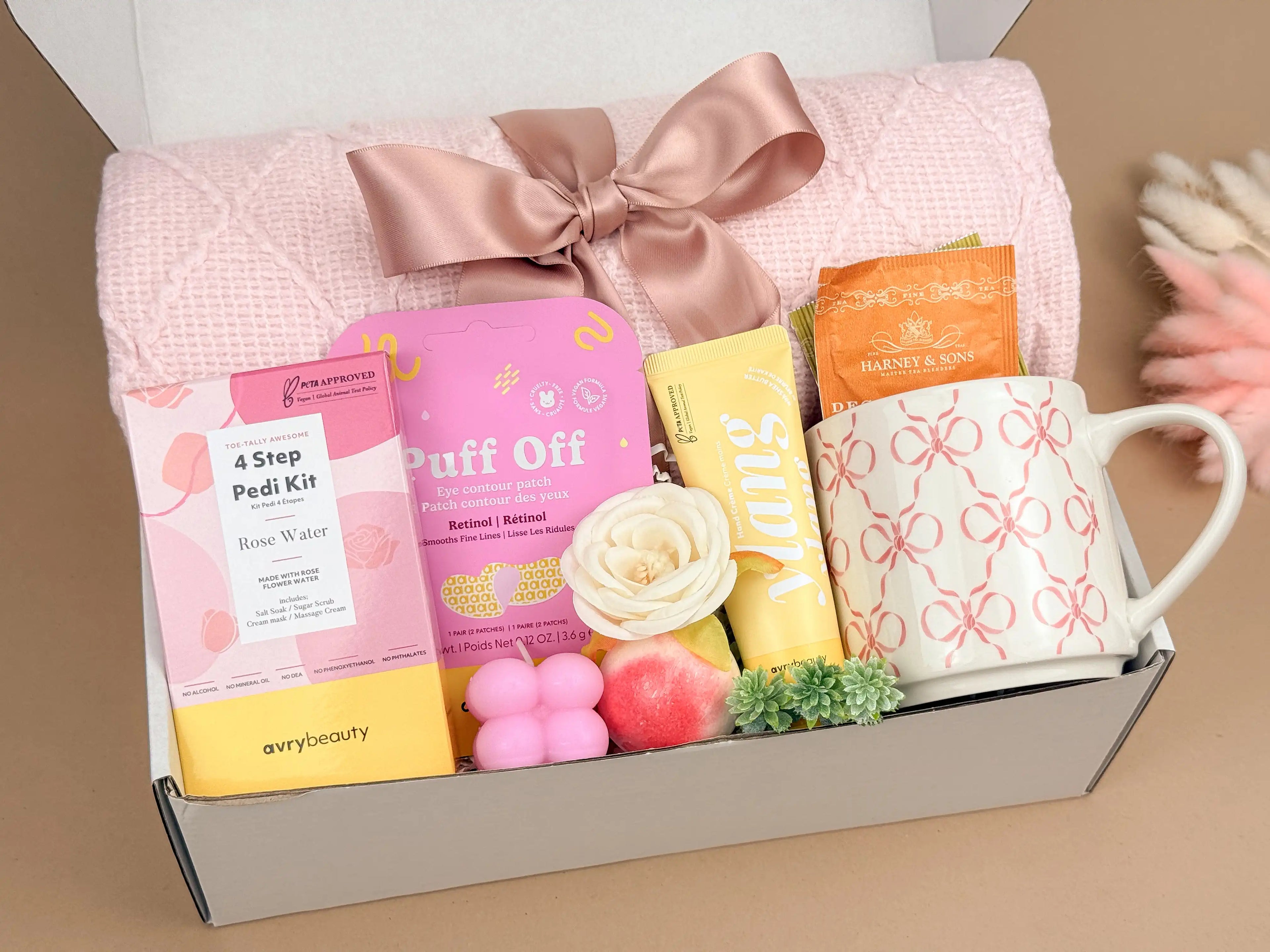 Spa Gift Box for Her with Blanket – Heartfelt Hug Care Package
