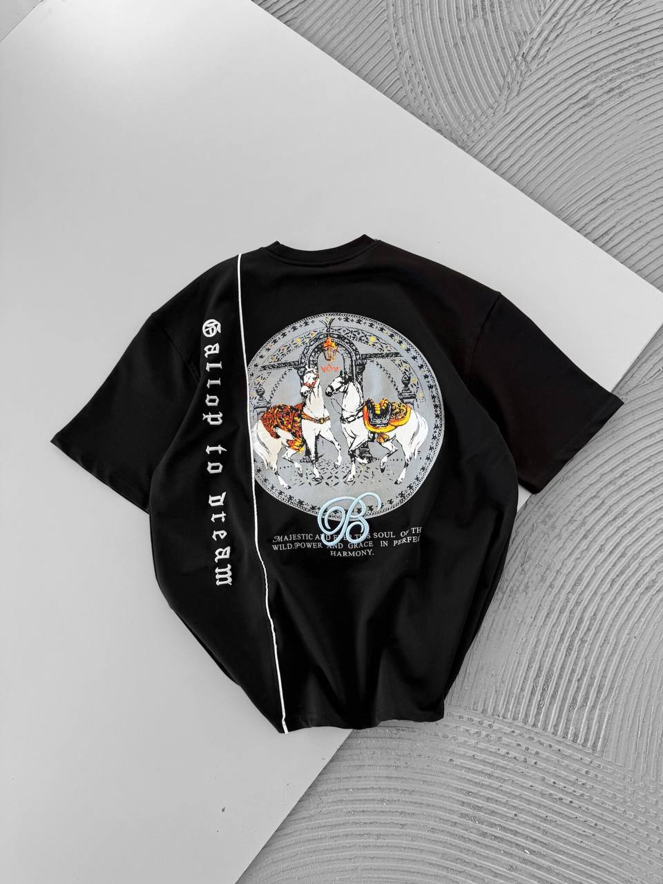 Men's Cotton T-Shirt with Detailed Back Print / Horse & Rider Graphic Tee