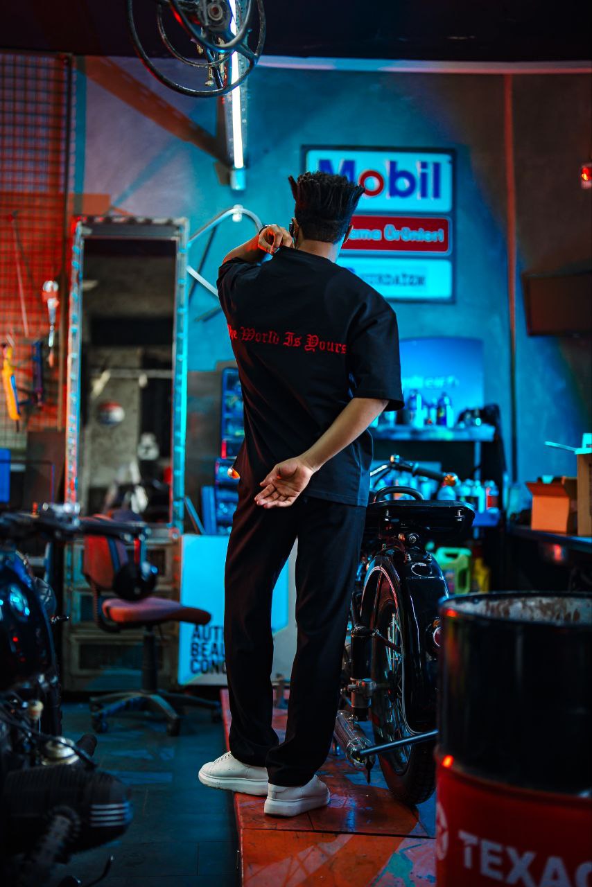 Micibill T-Shirt - "The World Is Yours" Graphic Tee