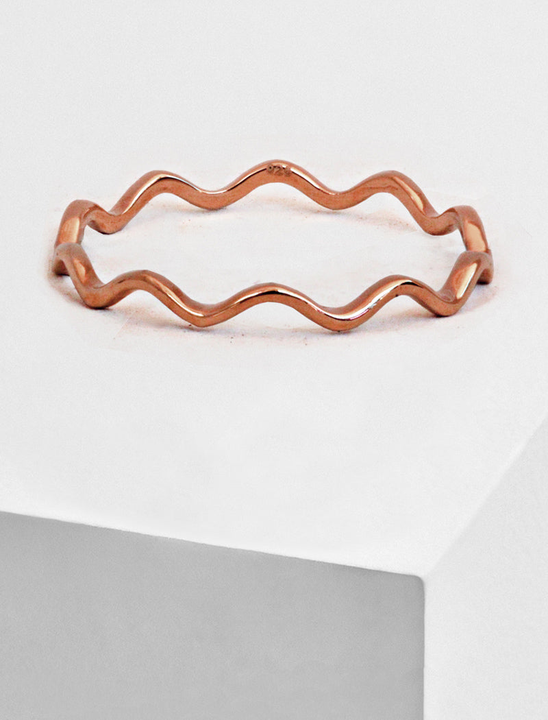 RAMEN NOODLE Thin Wavy Stacking Ring