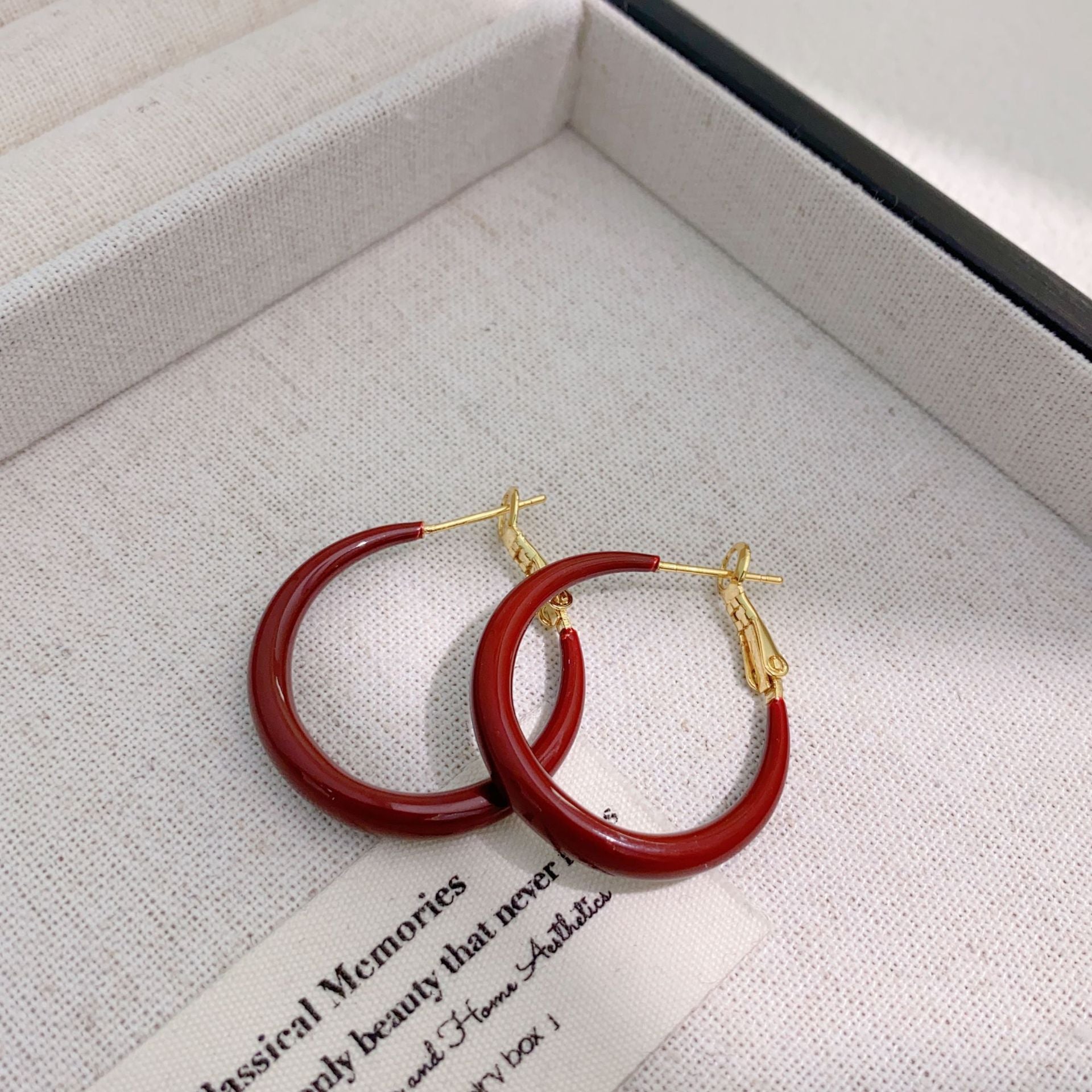 Enamel Drip Glazed Ear Mild Luxury Earrings