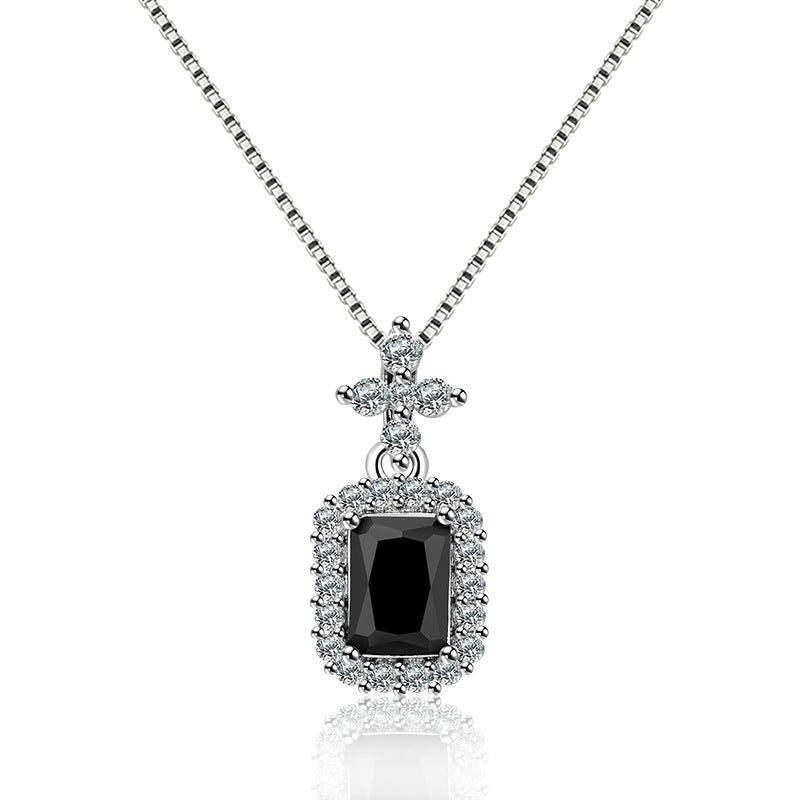 Women's Clavicle Chain Simple Temperament Entry Lux Pendants