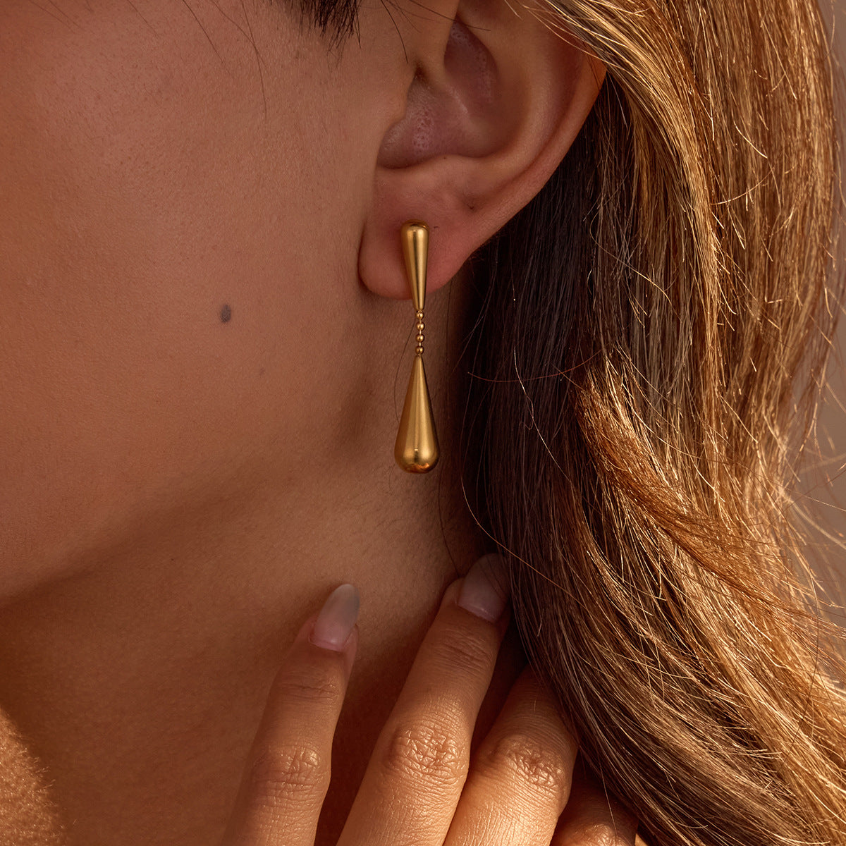 Minimalist Normcore Water Drop Geometric Abstract Niche Design Earrings Long High Grade Light Luxury Earrings