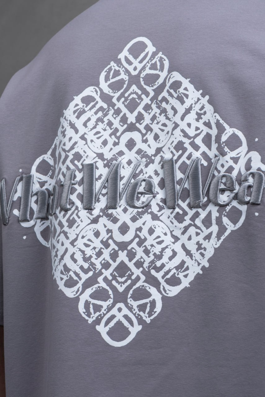 Oversize Cotton Tee - Abstract Diamond Graphic Print