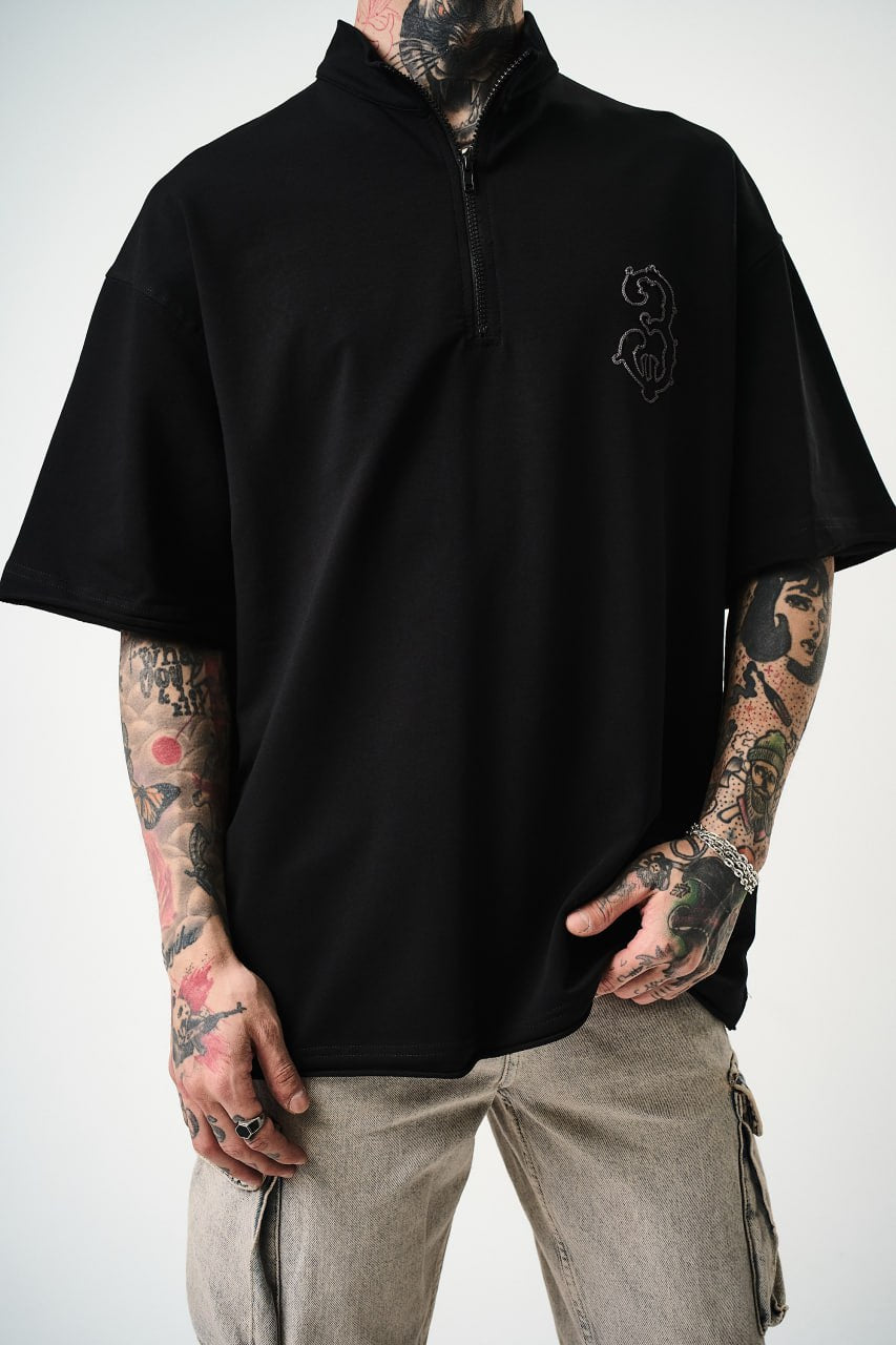 Oversize Cotton Tee - Half-Zip High Neck Chain Graphic Shirt