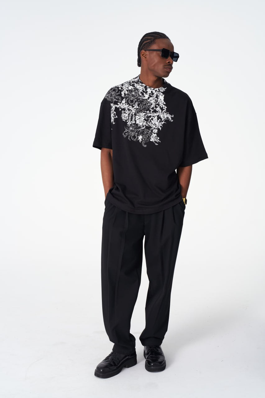 Oversize Cotton Tee / Ornate Baroque Style Graphic Print