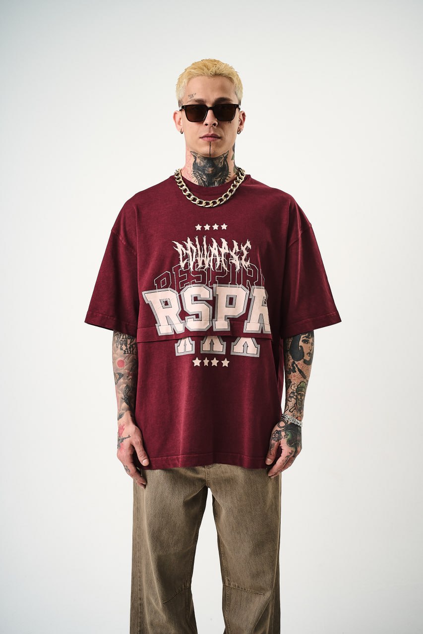 Oversize Cotton Tee - "RESPIRA" Graphic Print with Stars
