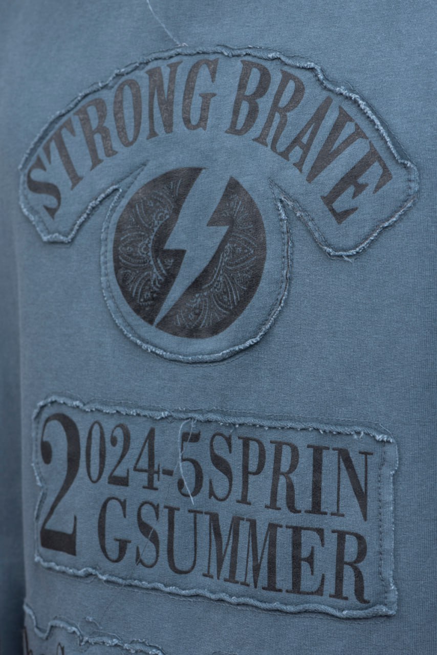 Oversize Cotton Tee - "Strong Brave Couture" Graphic Print