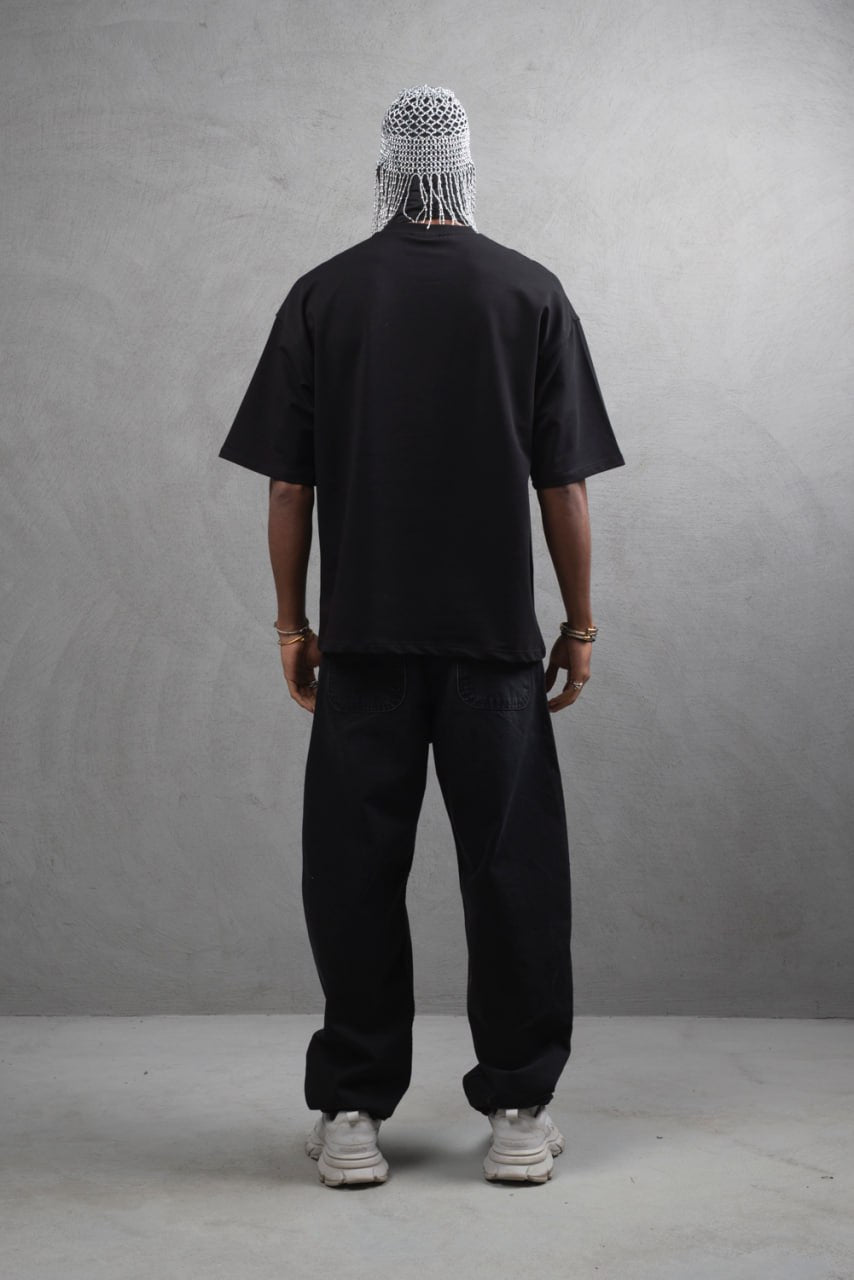 Oversize Cotton Tee – "Virtual Nomad" Graphic Print