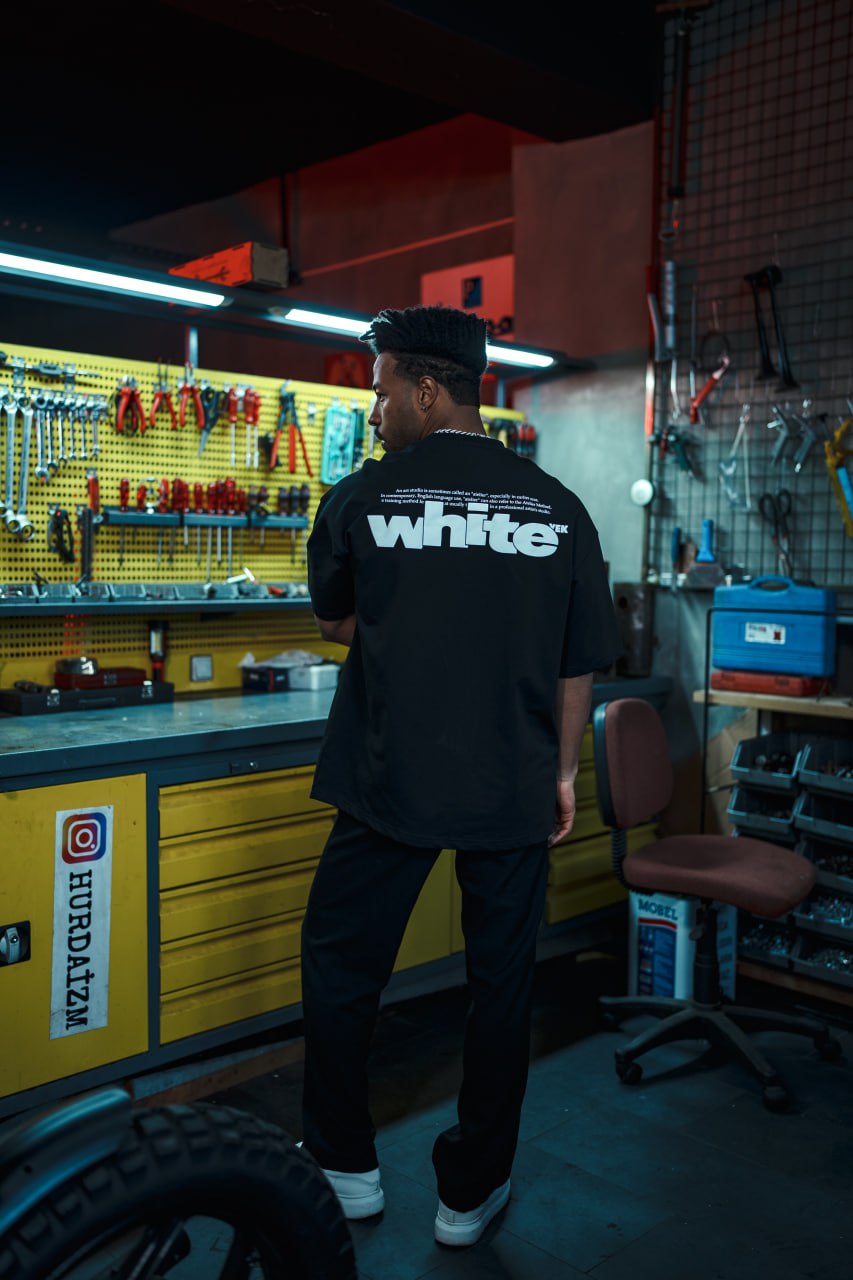 Oversize Graphic Cotton Tee – "White" Minimalist Text Print T-Shirt