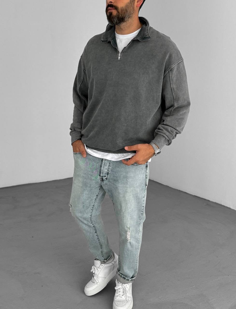 Oversized Zip-Neck Sweatshirt