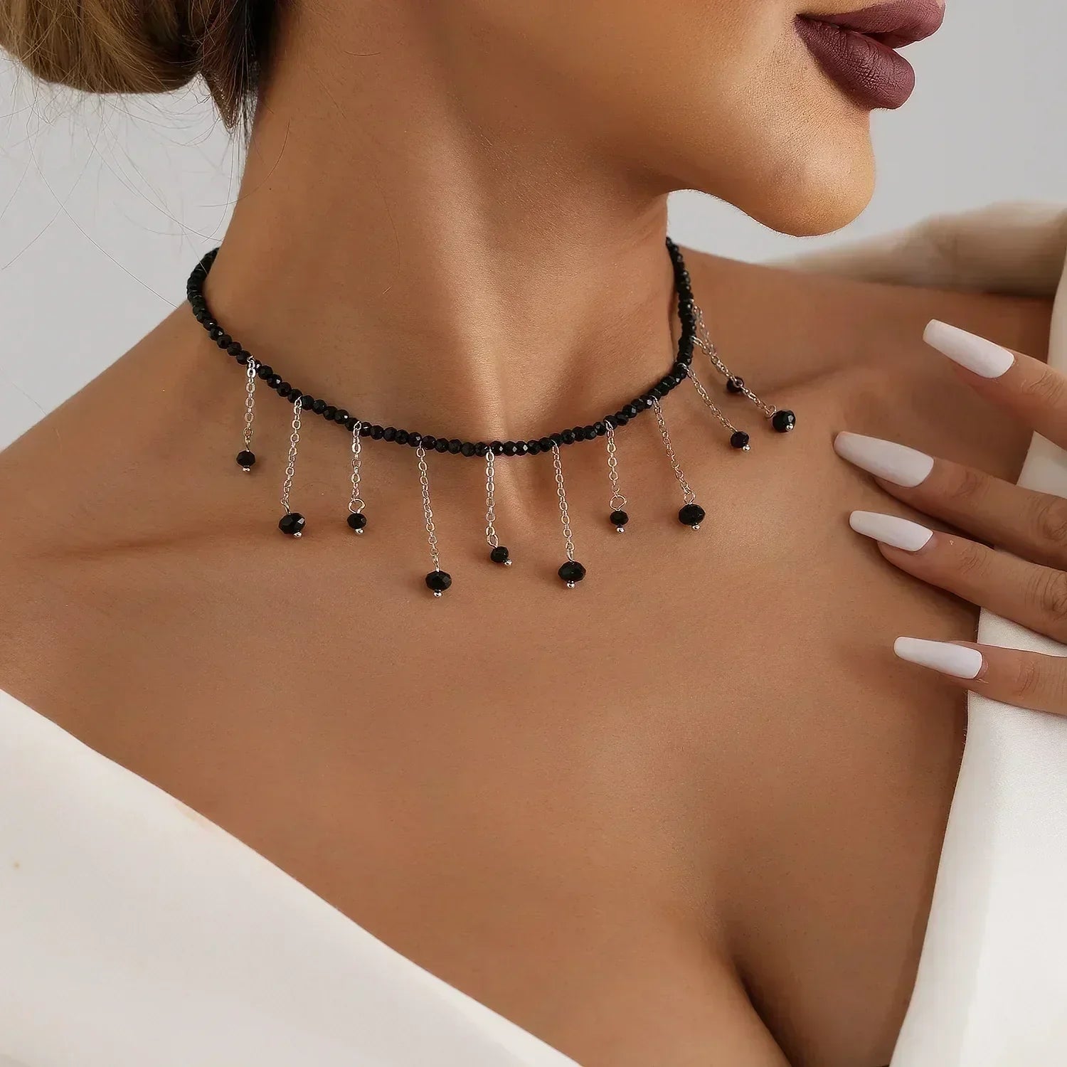 Fashion Heart Beaded Necklace for Women Boho Elegant Irregular Crystal Chain Y2K Choker Exquisite Party Gift Jewelry Accessories