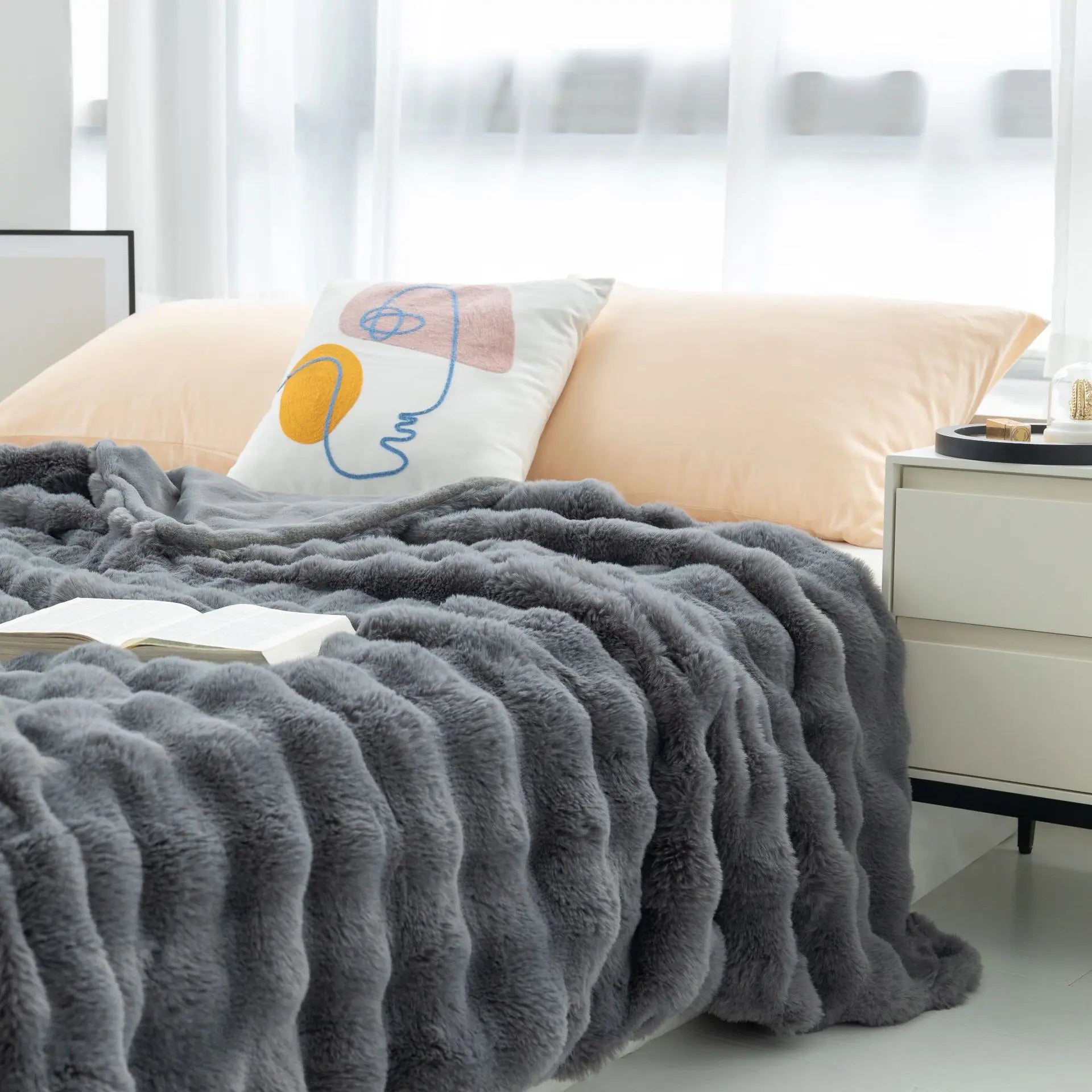 Lux Faux Fur Throw Blanket