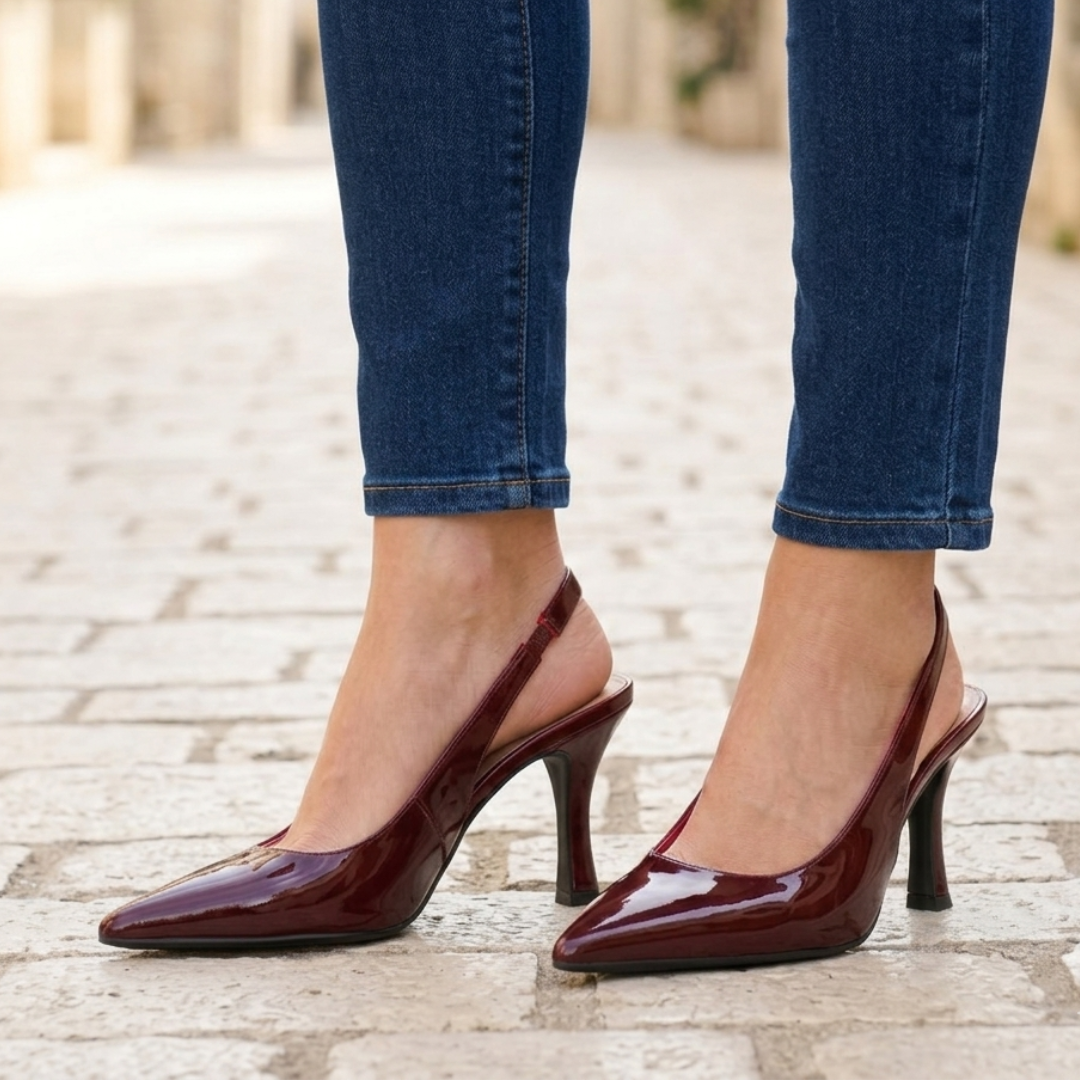 Quinn - Maroon Heels