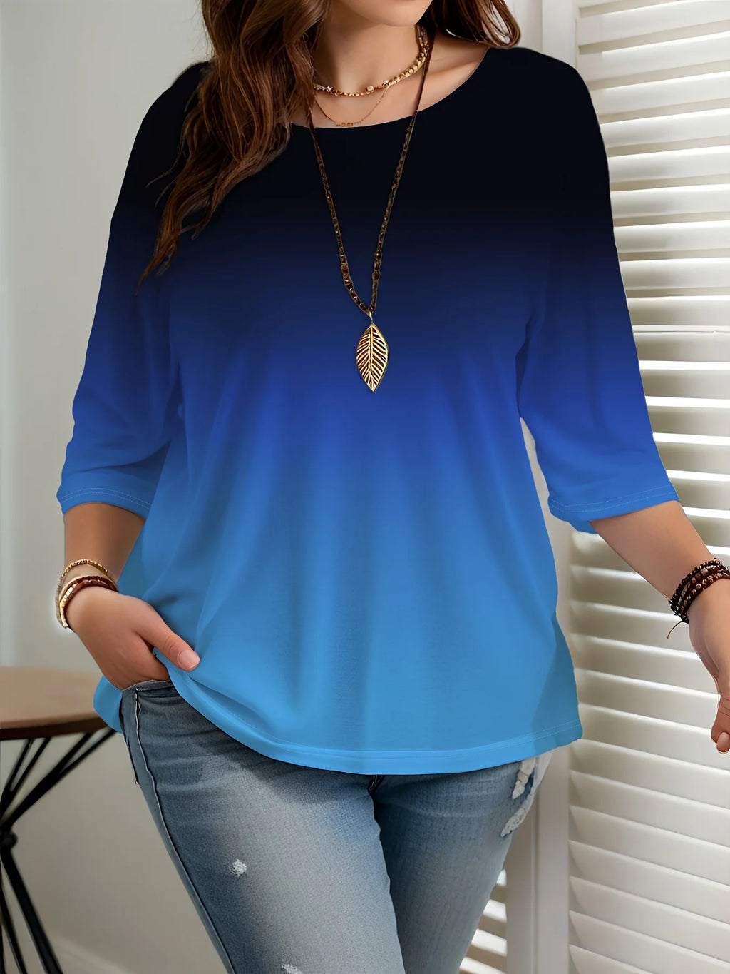 Plus Size Women's Gradient Color T-Shirt - Loose, Elegant, Casual,