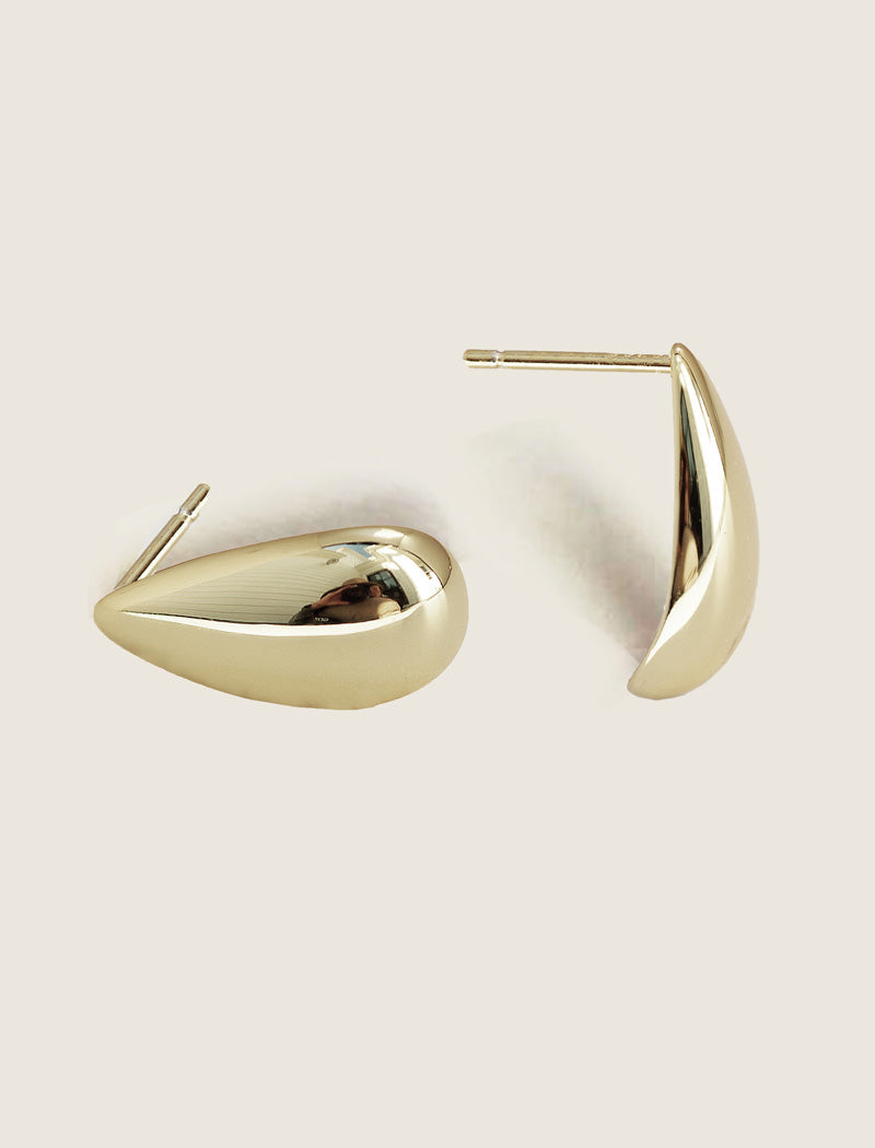 TEARDROP Stud Earrings