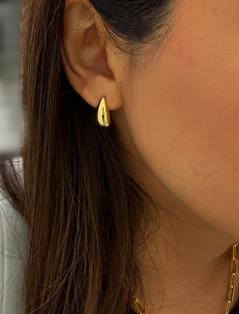 TEARDROP Stud Earrings | 18K Gold Vermeil