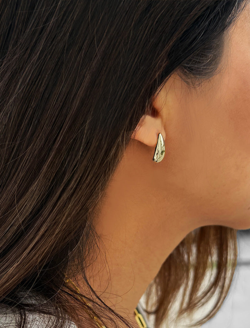 TEARDROP Stud Earrings