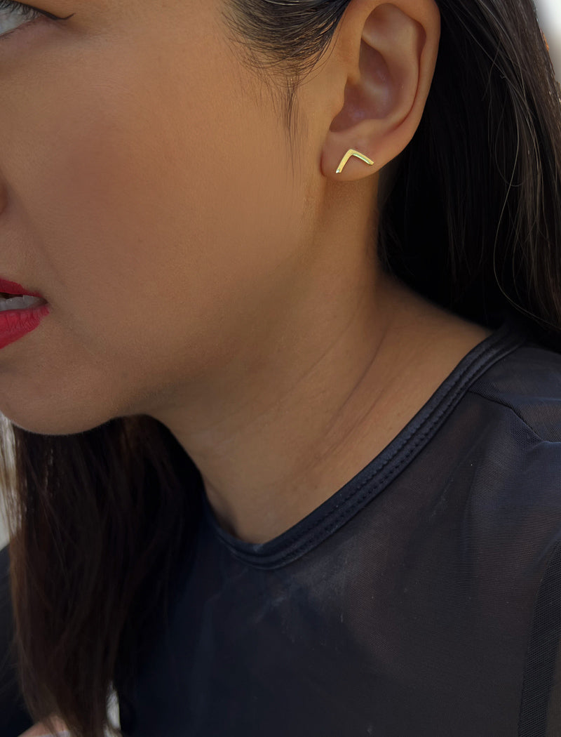 TRILL 2-Way Wishbone Stud Earrings | 18K Gold & Sterling Silver