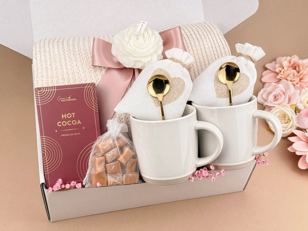Housewarming Gift Box with Blanket and Candle – New Home Set