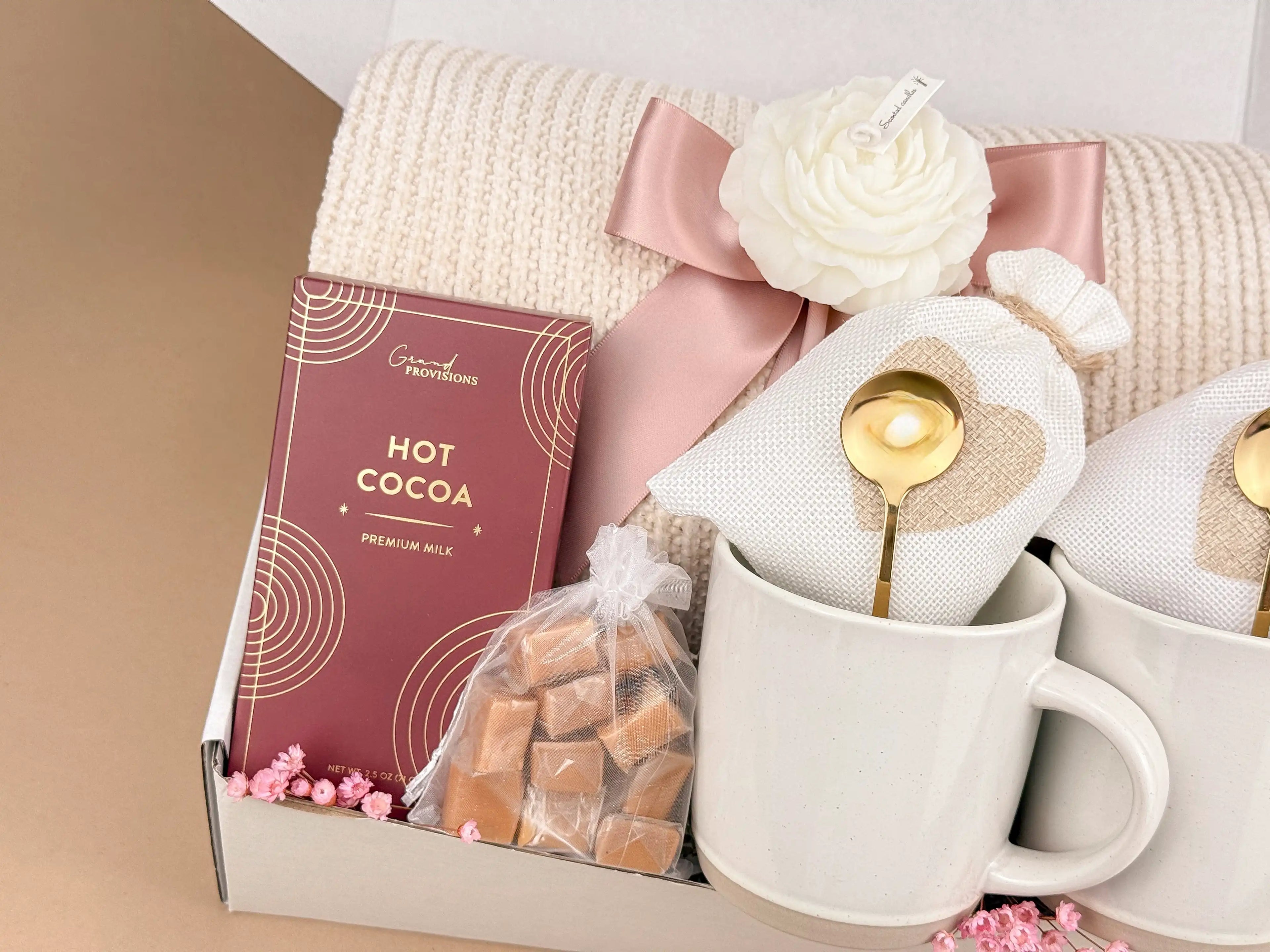 Housewarming Gift Box with Blanket and Candle – New Home Set
