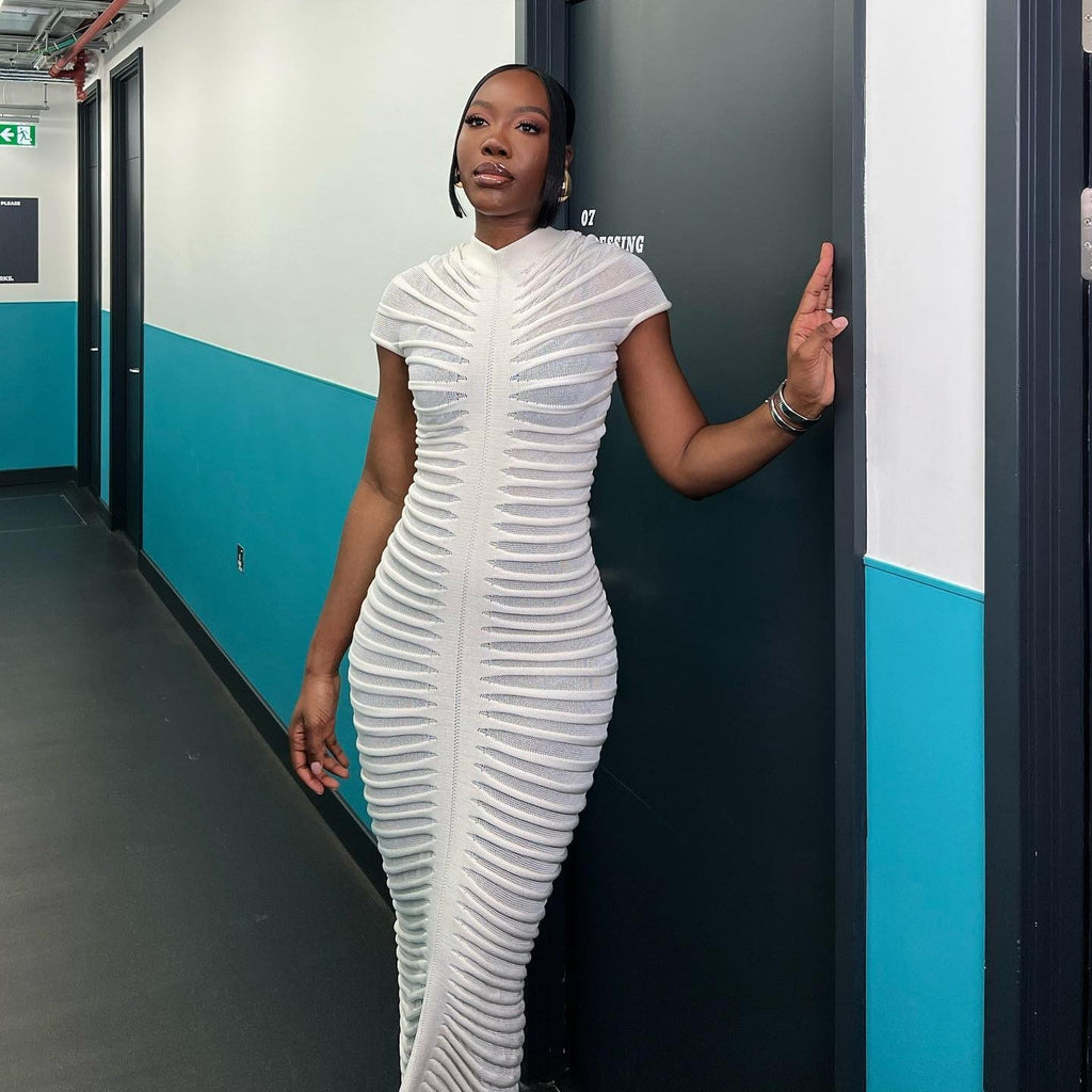 Wild Angel Short Sleeve Stripe White Knitted Midi Dress