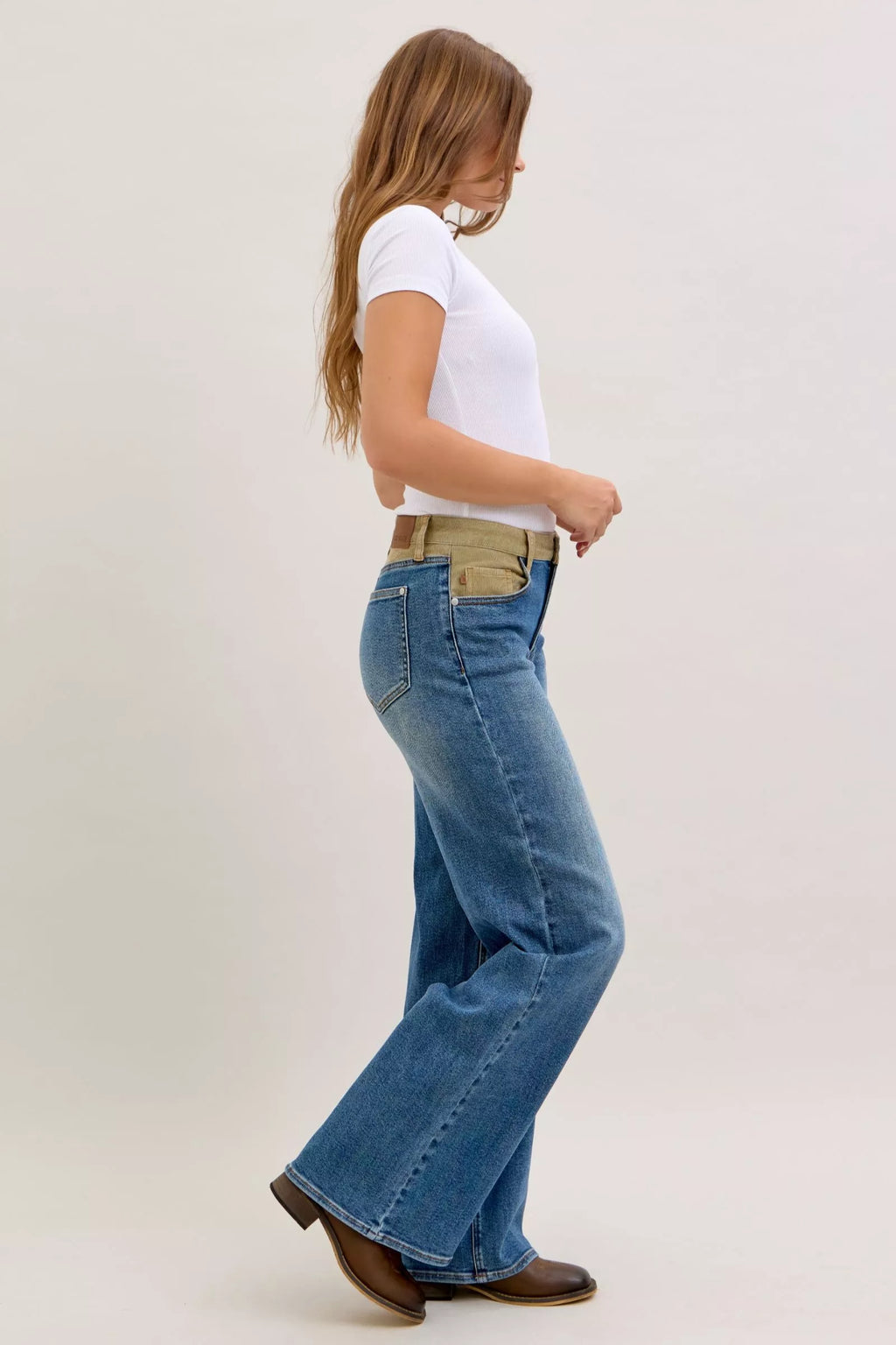 Judy Blue MR Column Straight Jeans With Corduroy Waist For Women Modern Comfortable Denim Chic