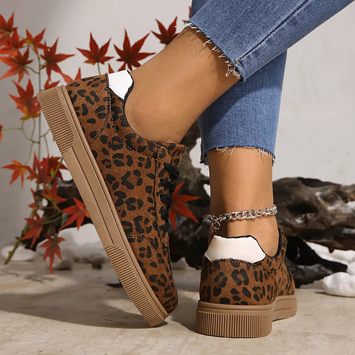 Women's Leopard Print Suede Lace Up Sneakers Casual Flat Shoes