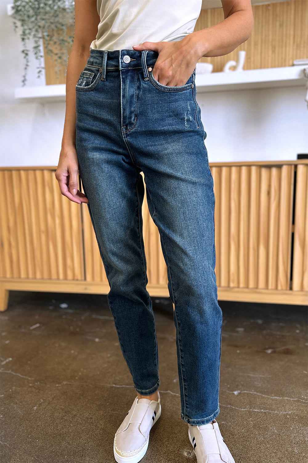 Judy Blue Tummy Control Slim Fit Jeans