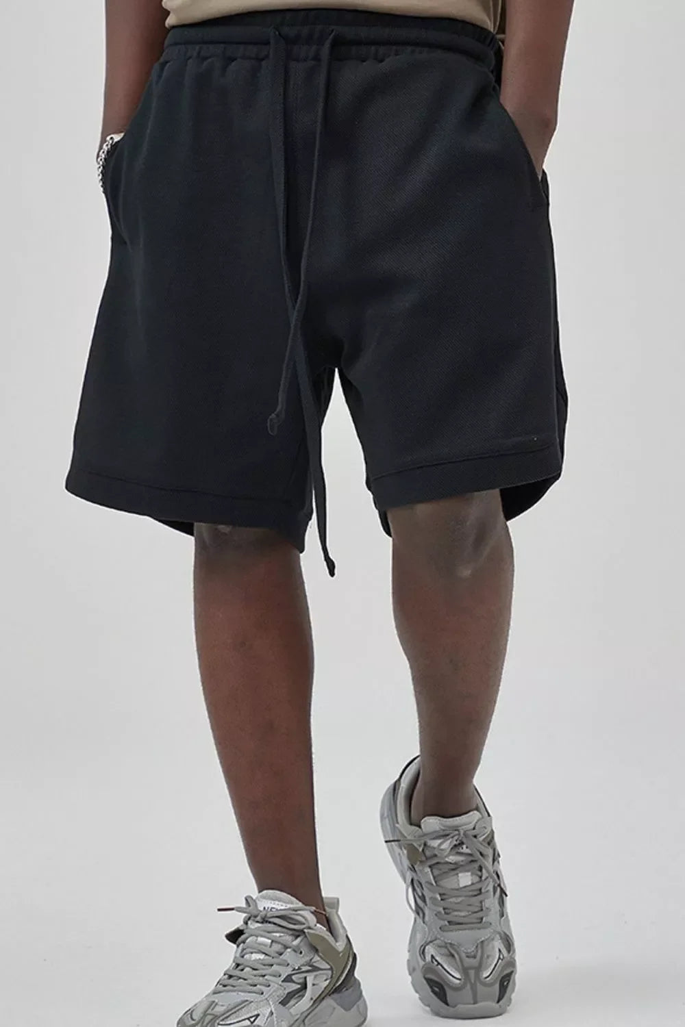 Men's Relaxed-Fit Drawstring Shorts