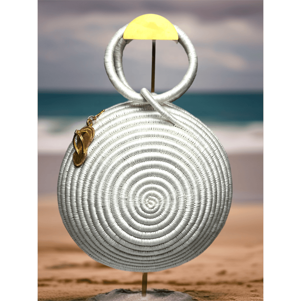 Agaseke Luxe Woven Clamshell Bag