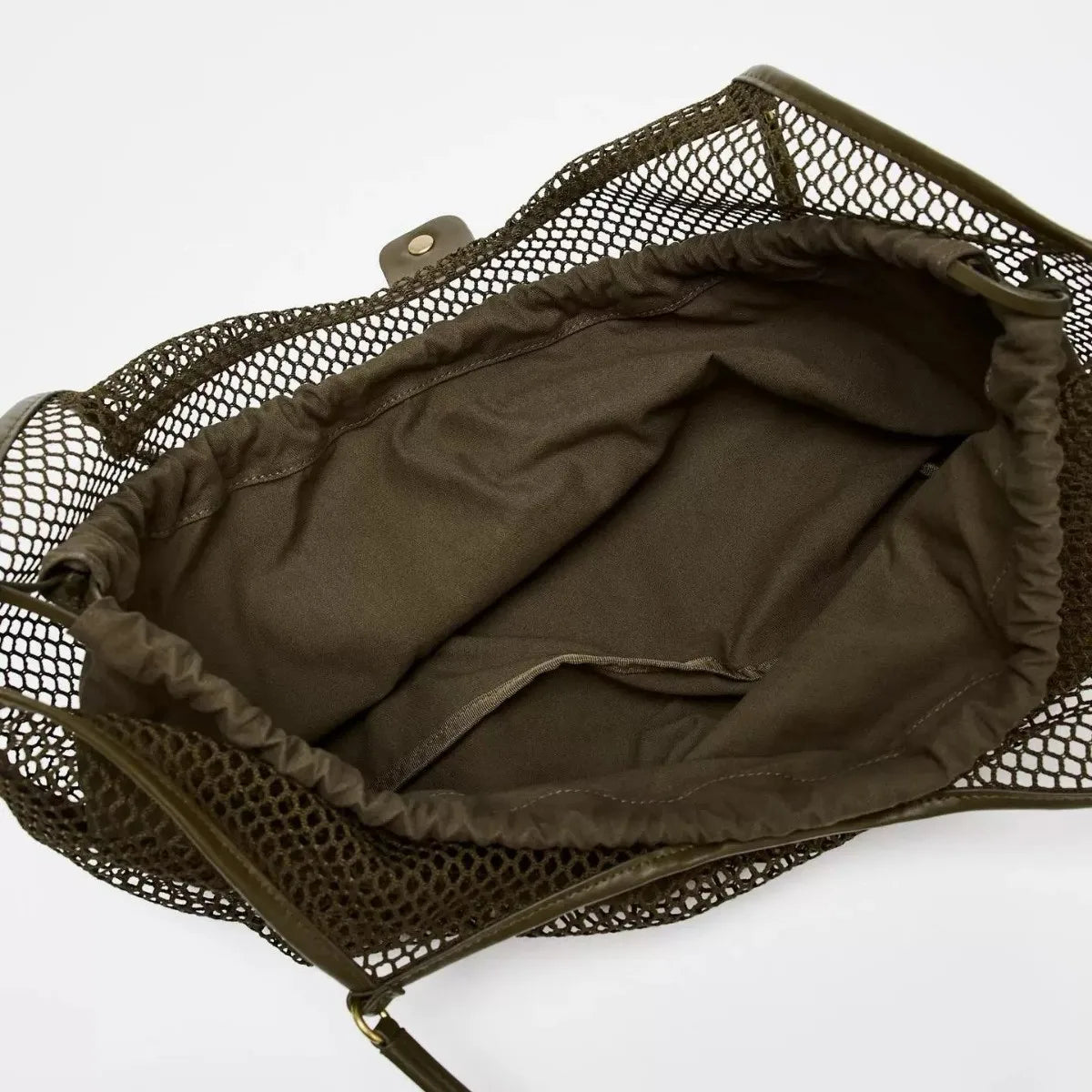 Air Cage Mesh Shoulder Bag