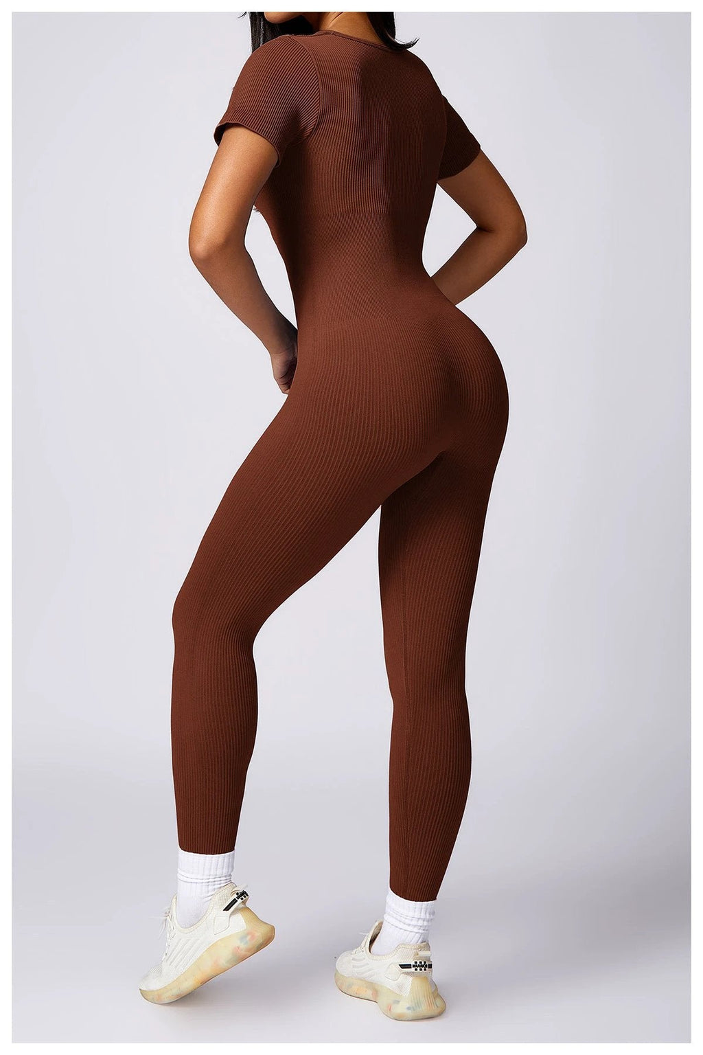 Seamless One-piece  Short-sleeved Jumpsuit