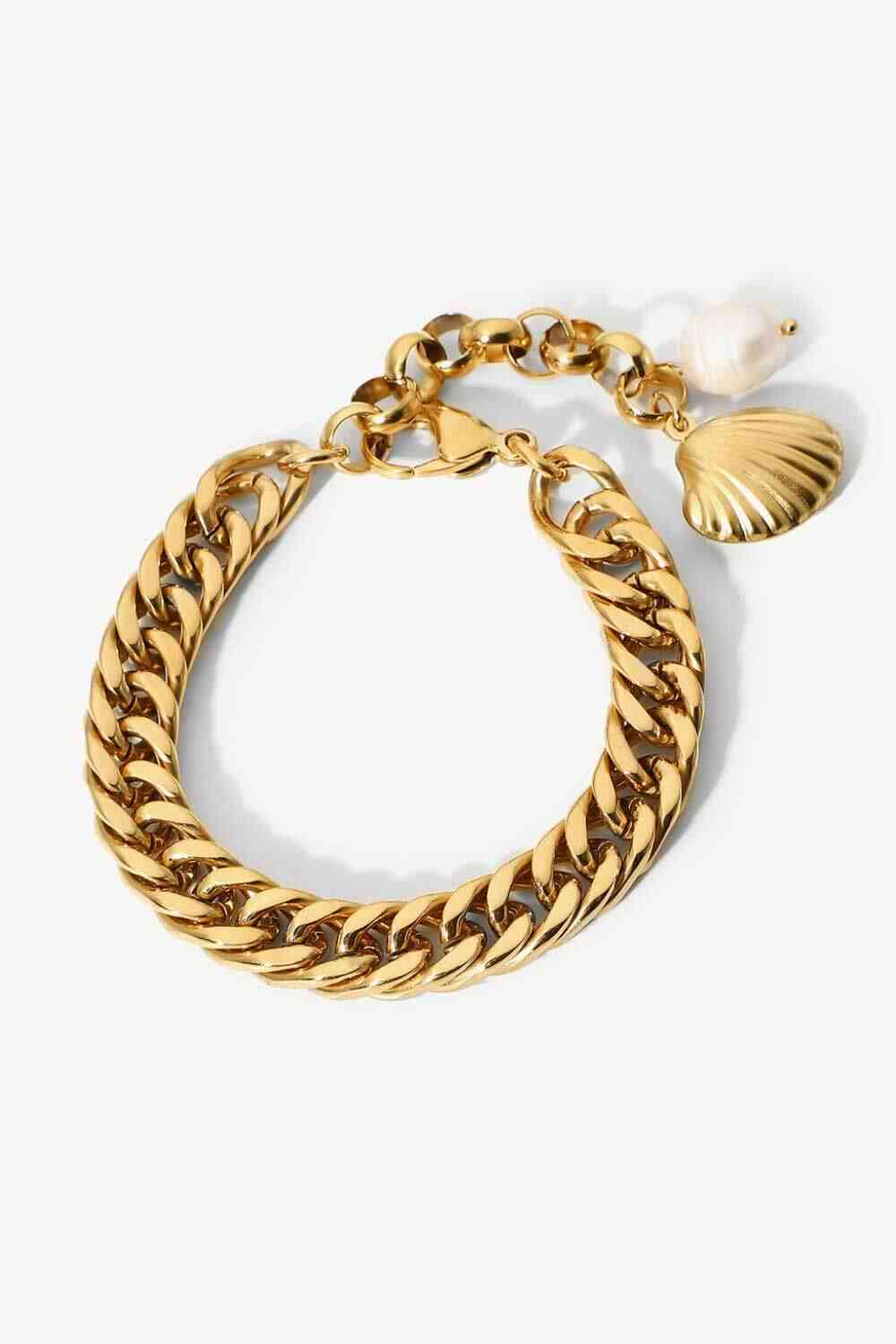 GlamGold 18K Gold-Plated Curb Chain Bracelet – Elegant Pearl Accent See size chart under “more details”