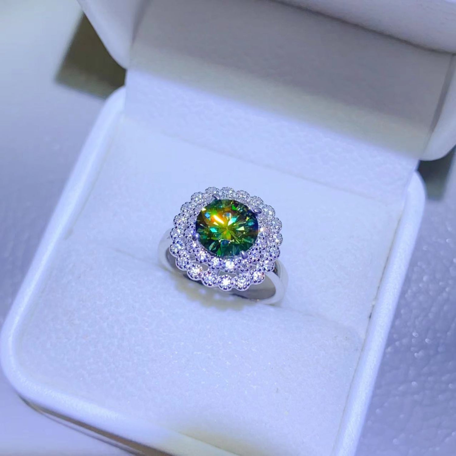 2 Carat Green Round Green Brilliant Round Cut Sparkala™ Pure Sterling Silver Halo Ring