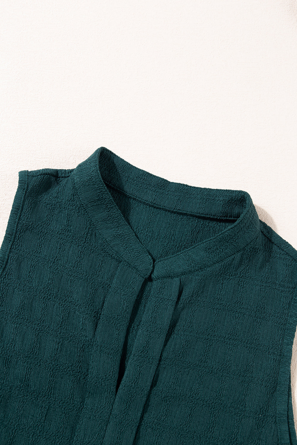 Sleeveless Top - Textured Split V Neck Women's Blouse