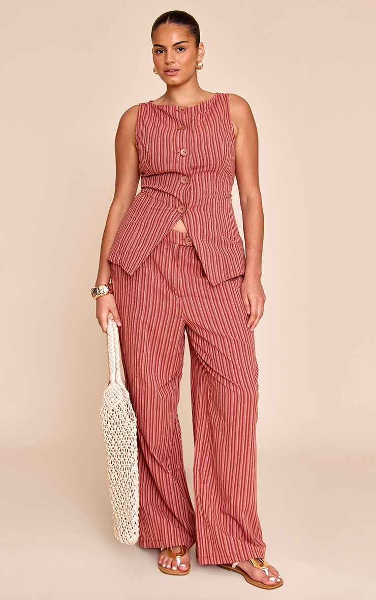 https://mediahub.prettylittlething.com/cnm6530_red_xl