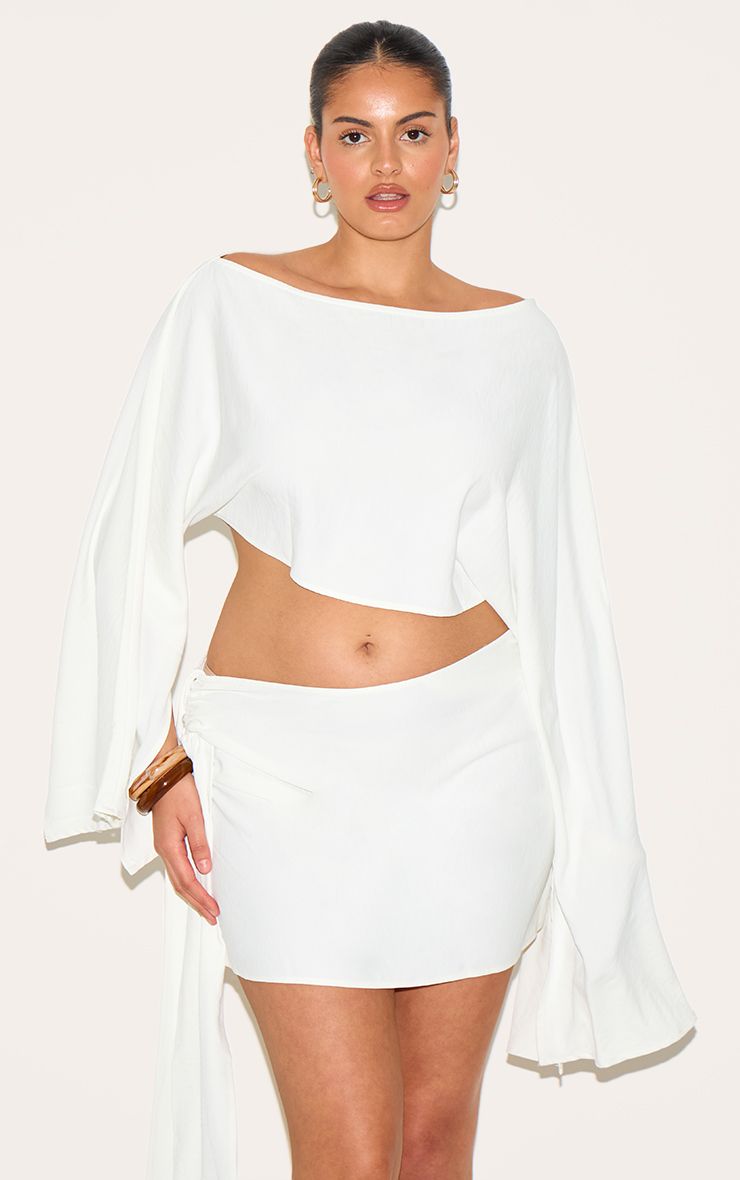 https://mediahub.prettylittlething.com/cnm7765_cream_xl_3