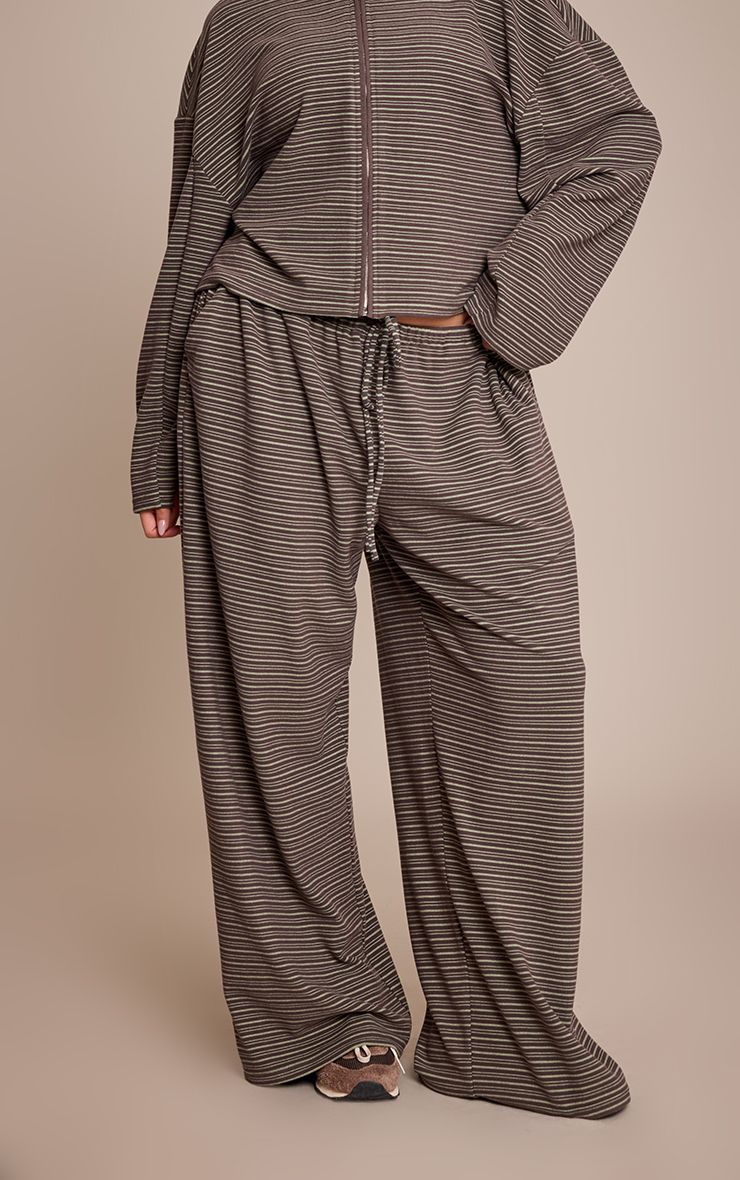 https://mediahub.prettylittlething.com/cnp1834_dark%20green_xl_1