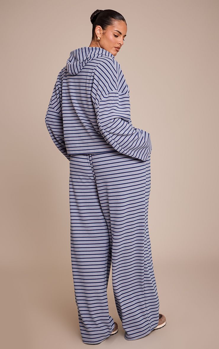 https://mediahub.prettylittlething.com/cnp1842_navy_xl_2