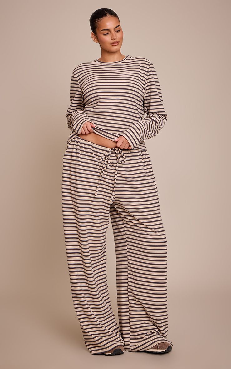 https://mediahub.prettylittlething.com/cnp1846_brown_xl