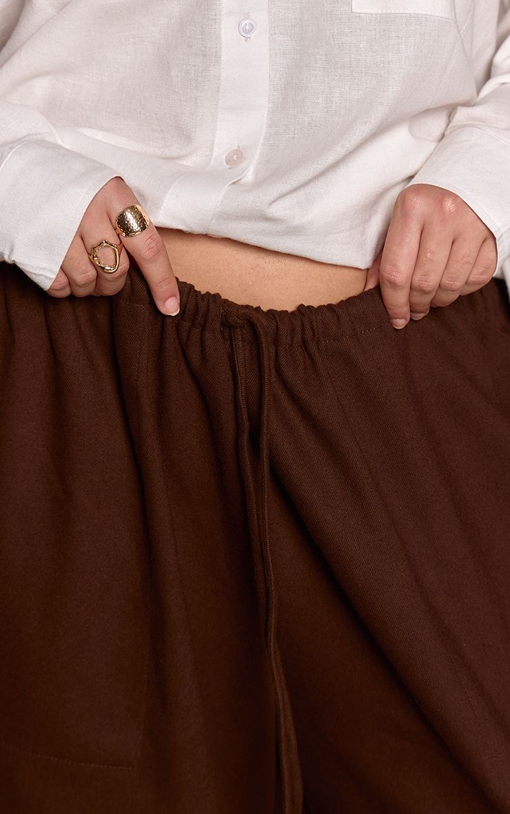 https://mediahub.prettylittlething.com/cnp3088_chocolate_xl_3