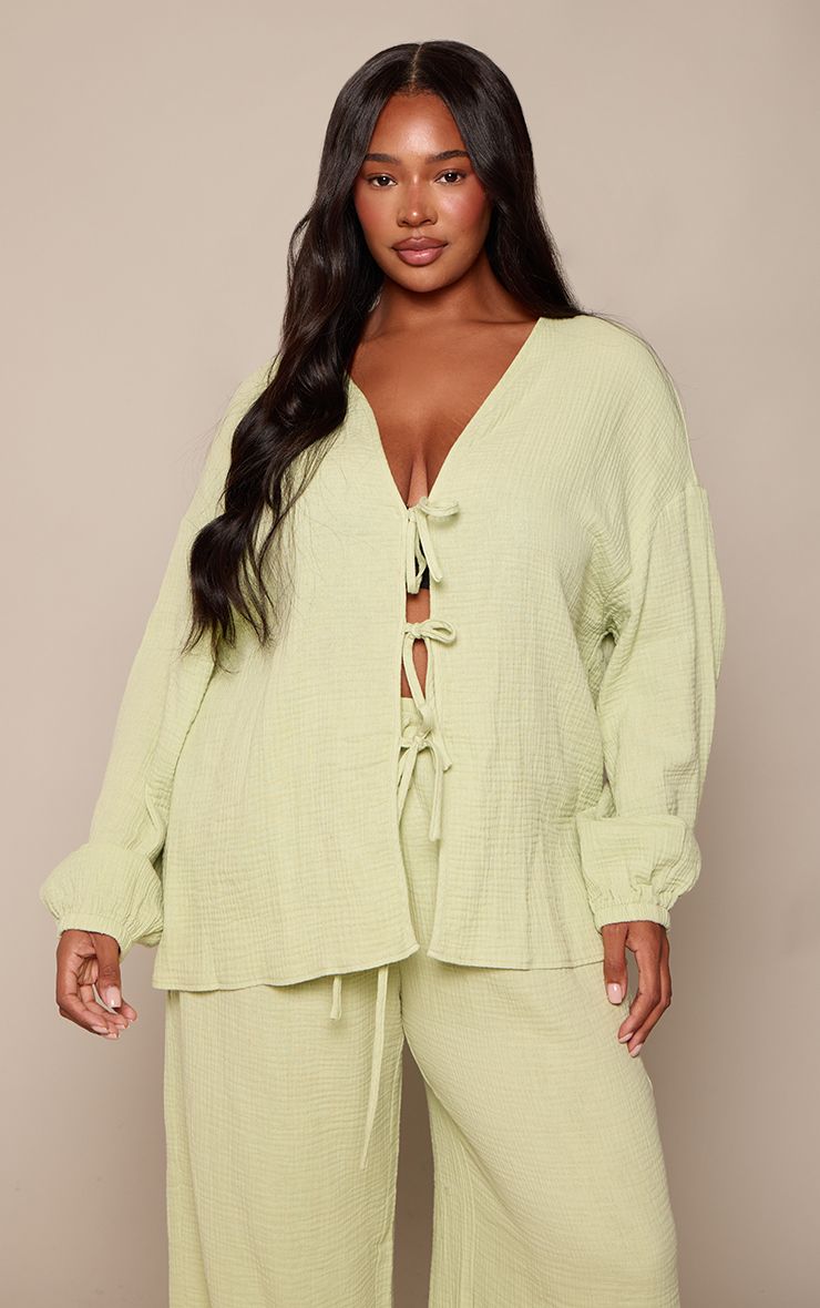 https://mediahub.prettylittlething.com/cnq2607_sage%20green_xl