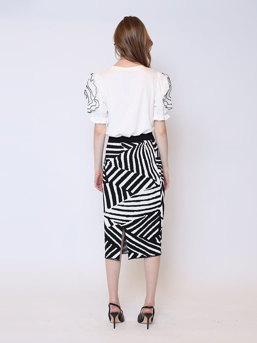 Contrast Zebra Print Back Slit Mini Knit Skirt