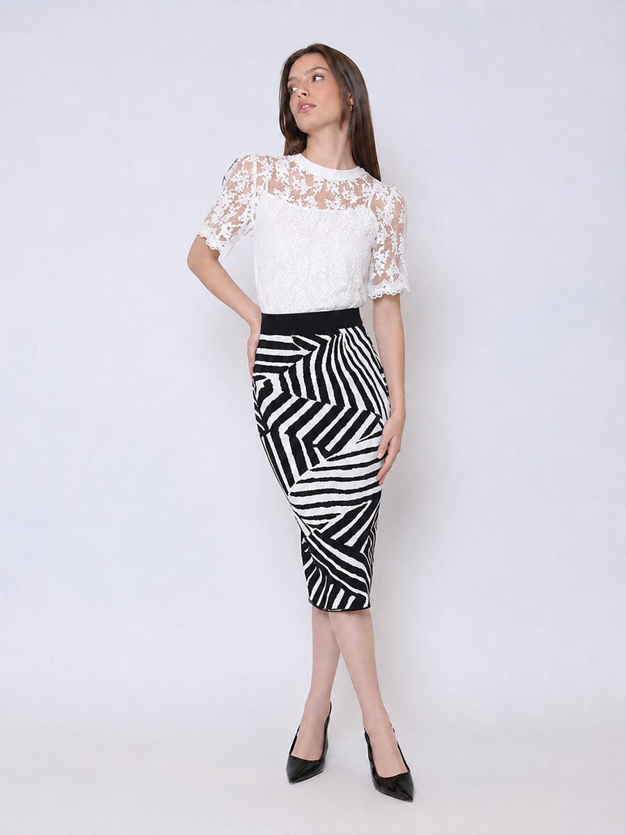 Contrast Zebra Print Back Slit Mini Knit Skirt