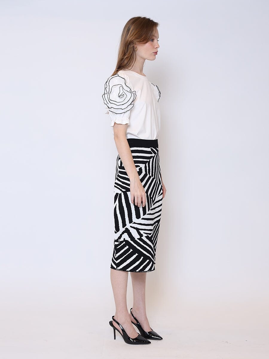 Contrast Zebra Print Back Slit Mini Knit Skirt