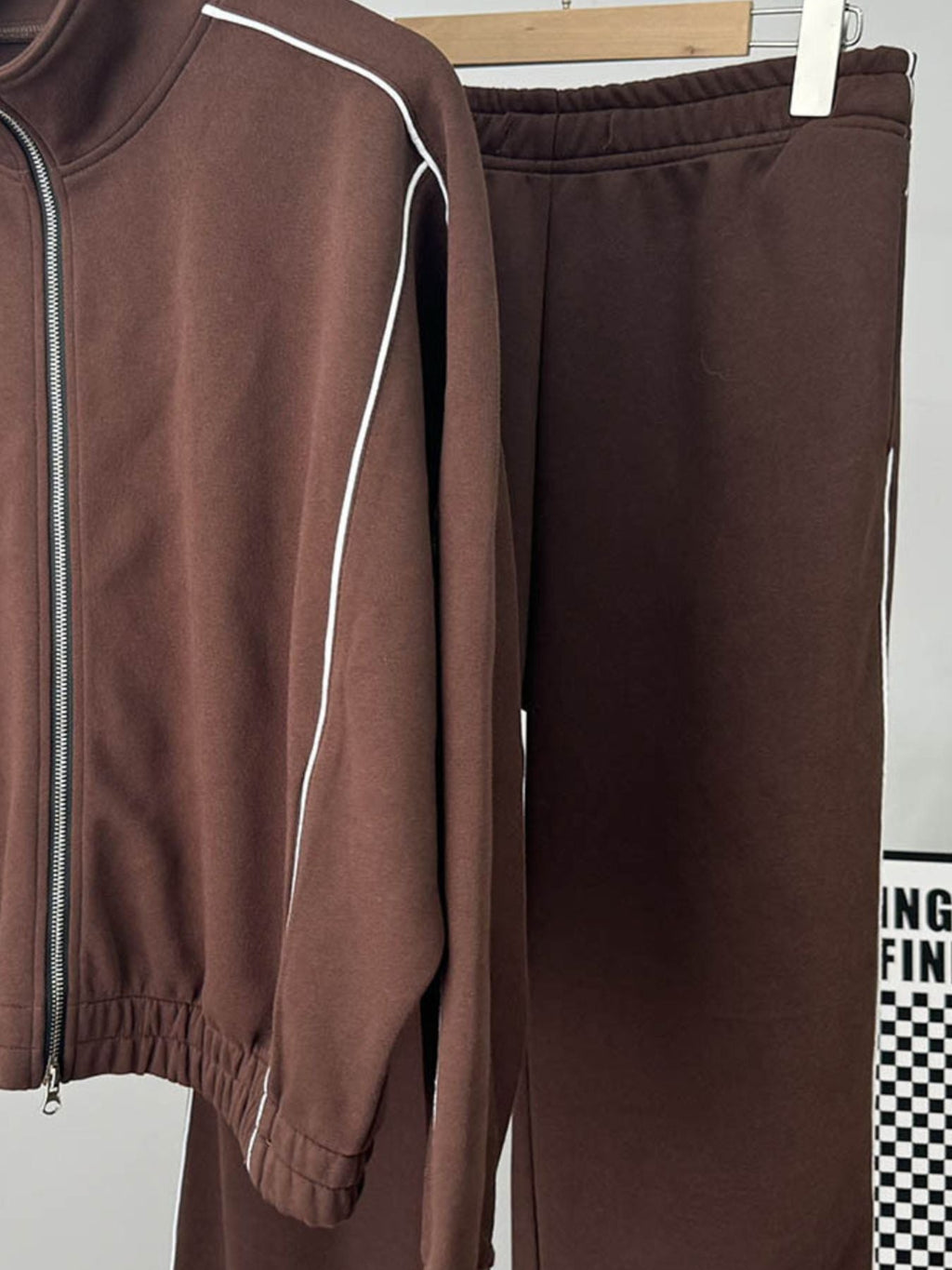 Women's Zip Up Joggers Set | Relaxed Fit Sporty Tracksuit